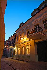 Viešbutis Apia
